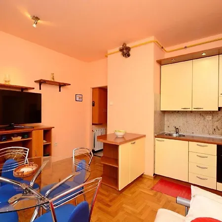 Fuer 4 Personen Ca 35 Qm In Pula, Istrien Istrische Riviera *